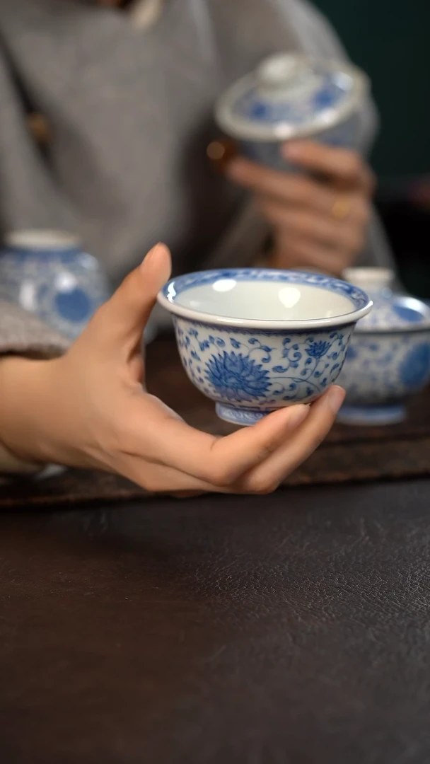 【闪购商品】杯聚澜堂缠枝莲大压手杯