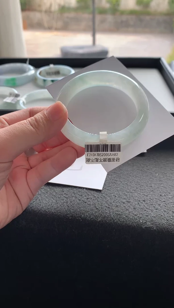 未镶嵌手镯翡翠56.3正圈A7682买断