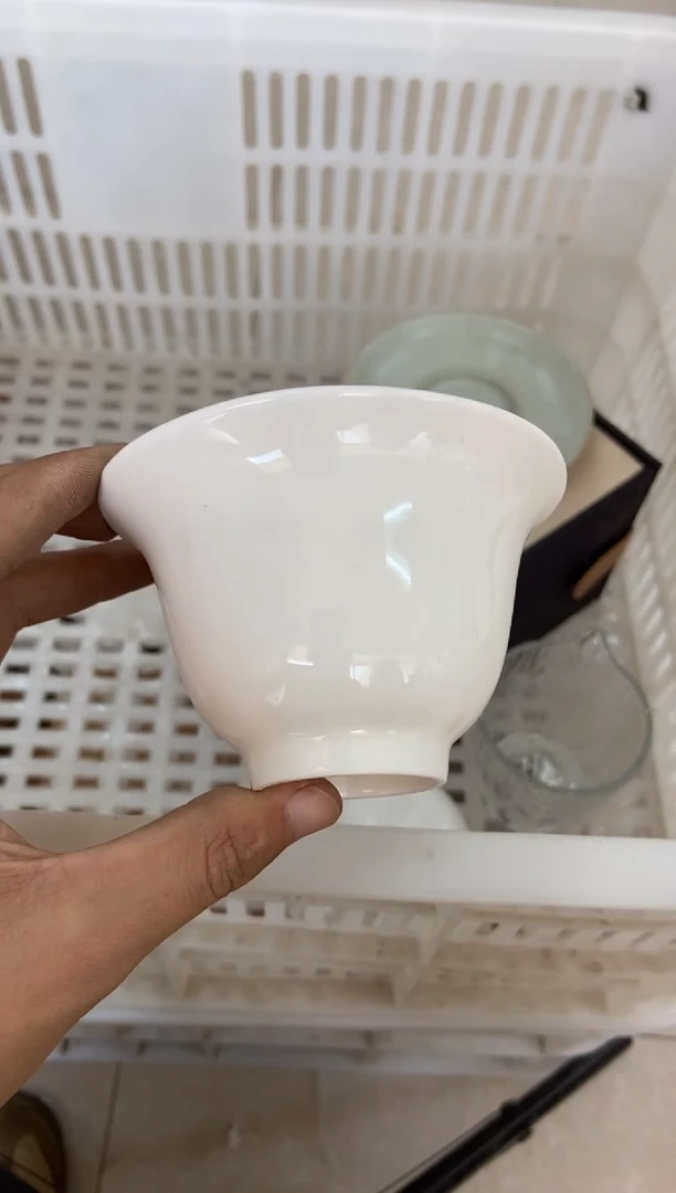杯无运费险有瑕疵的摄影的产品有使用过的痕迹有点脏介意勿拍