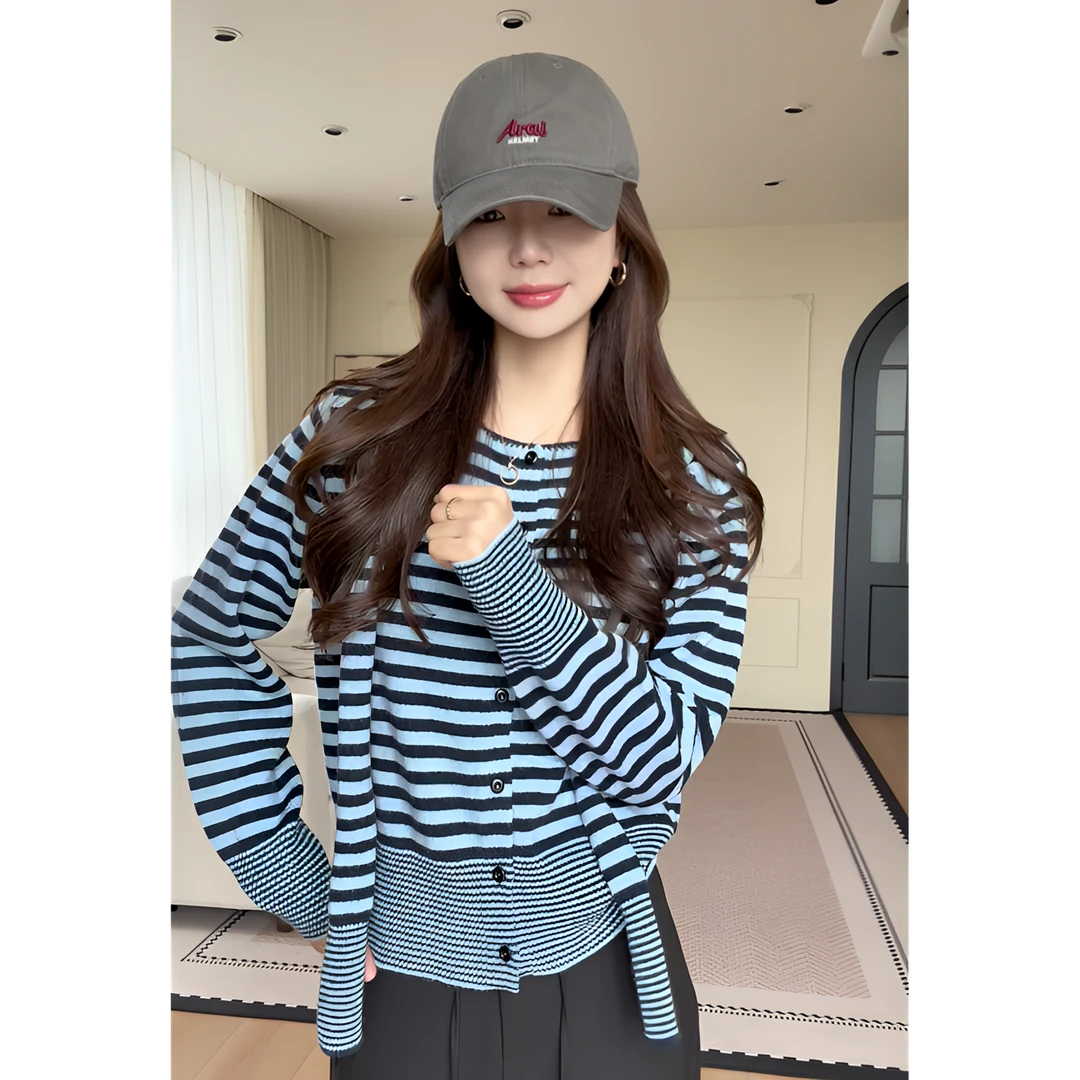 【余欢欢】秋季时尚休闲百搭条纹披肩针织开衫两件套-YHW50783