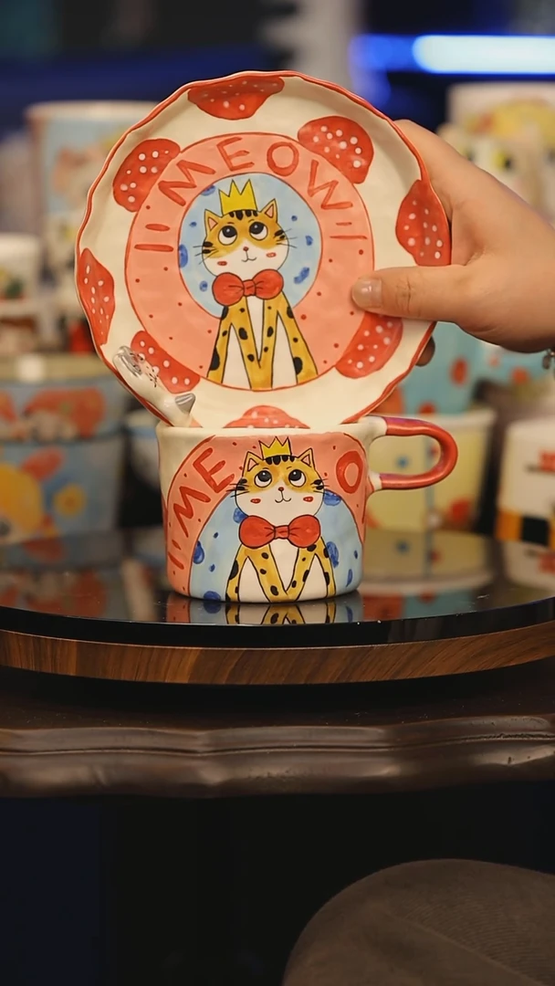 【闪购商品】摆件景德镇釉下彩绘设计师款式陶瓷