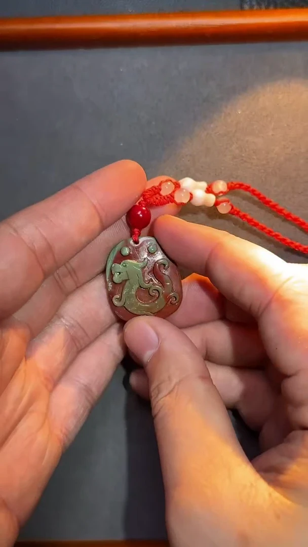 非金属无原子专属手工编织战红红吊坠03
