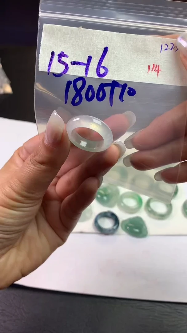 未镶嵌定制翡翠毛货需精细抛光拍一发一