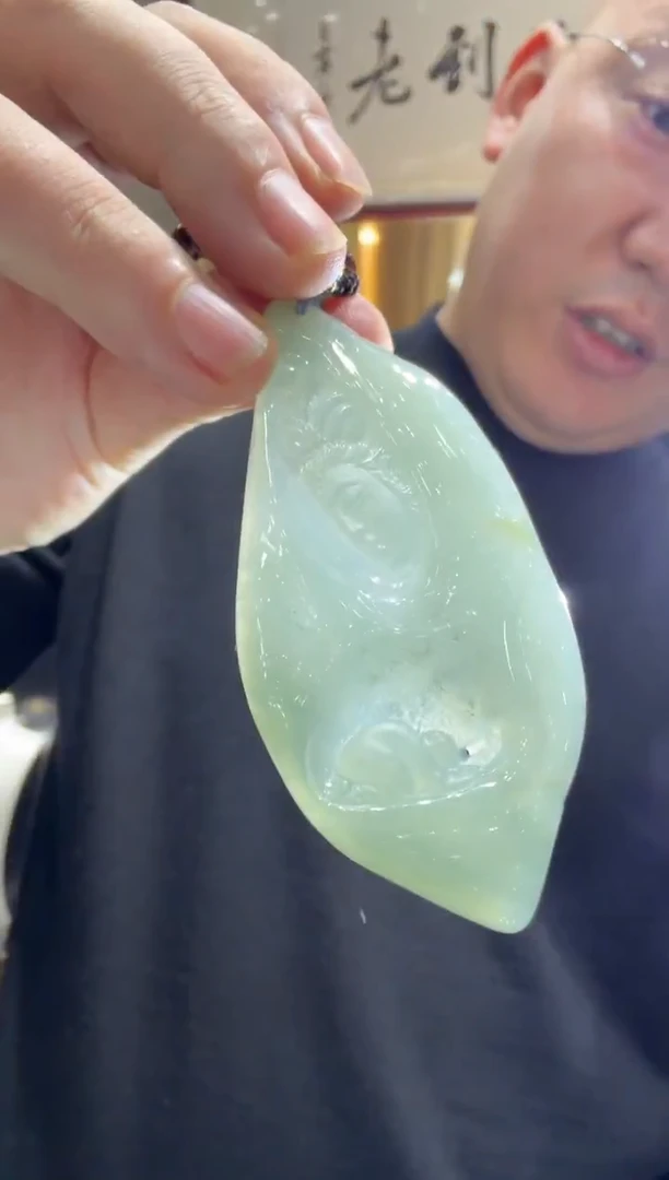 未镶嵌挂件翡翠A货翡翠孤品国雕谢林工