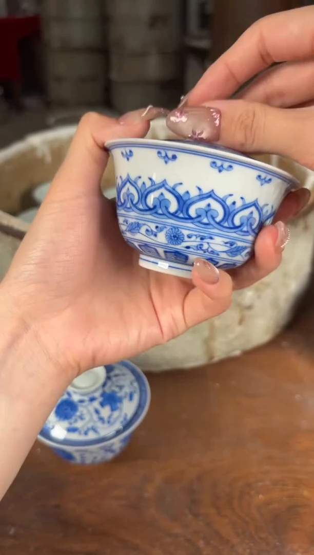 杯看山柴窑青花看山柴窑青花