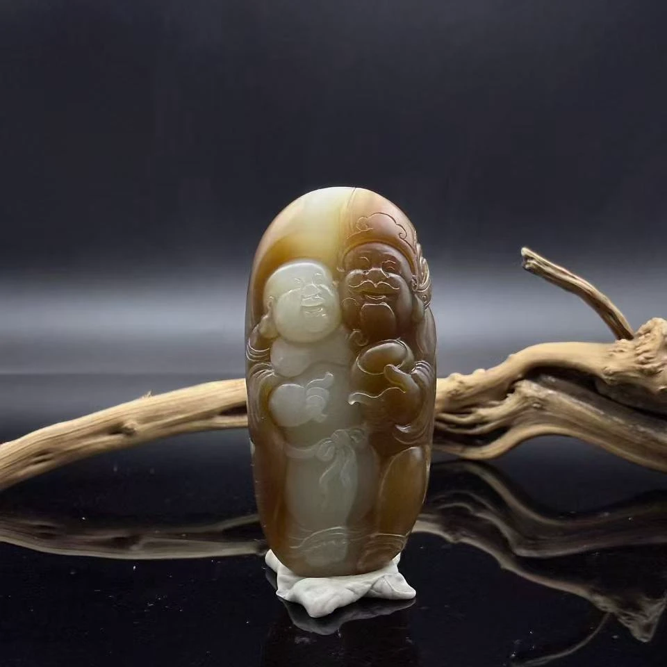 和田玉且末糖白财富双收吊坠2055