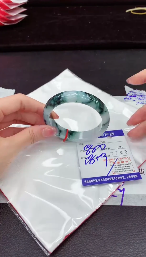 翡翠手镯未镶嵌11111111