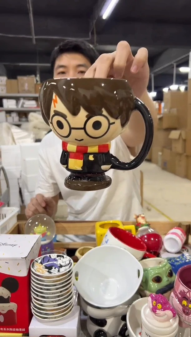 瓷片哈利波特全身杯 微瑕