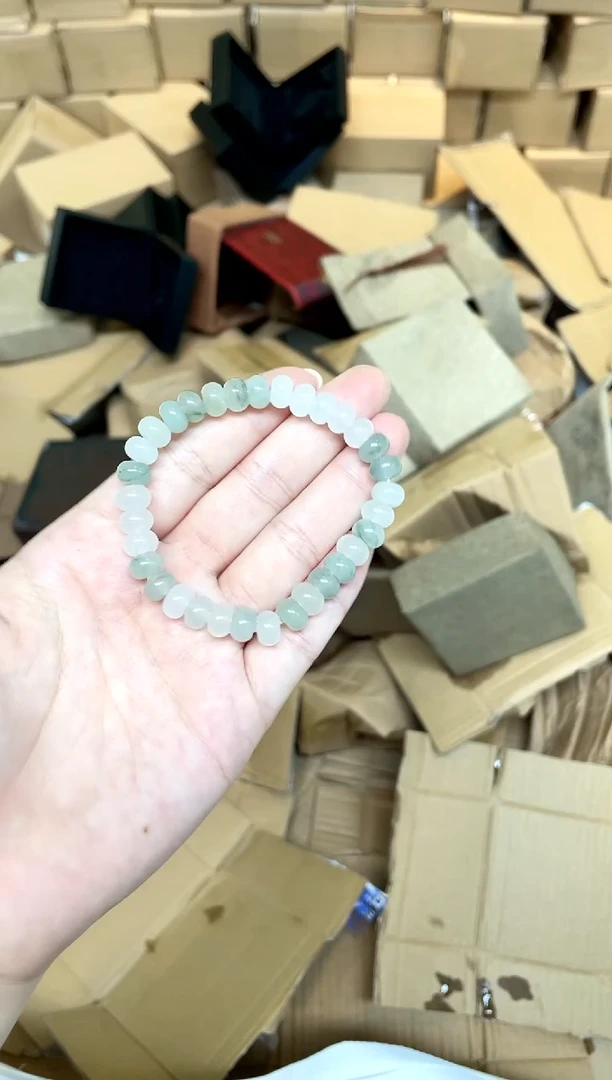 石英质玉手镯未镶嵌算盘