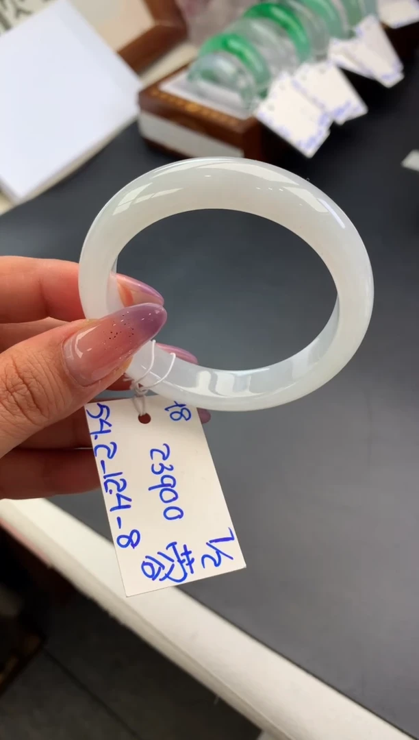 【闪购商品】翡翠手镯未镶嵌手镯