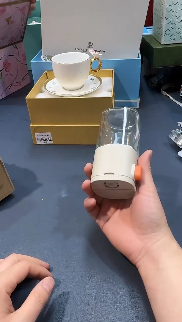 【闪购商品】碗F714全场正品，京东包邮