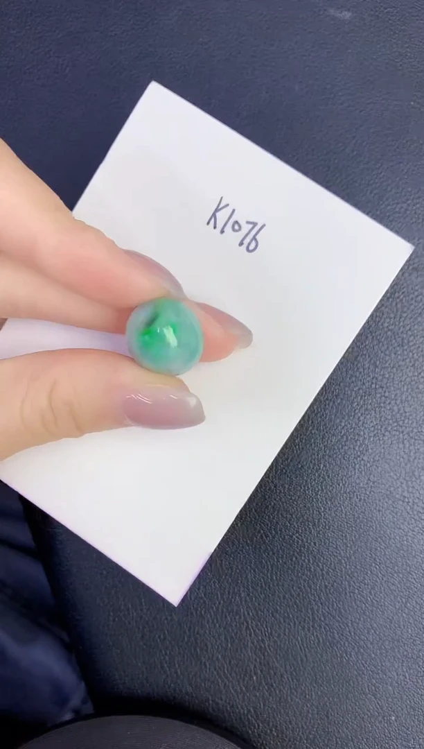 颈饰未镶嵌翡翠缅甸天然翡翠A货