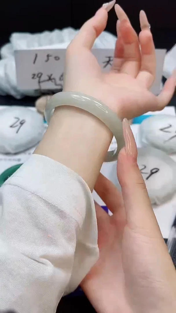未镶嵌手镯石英质玉24-60