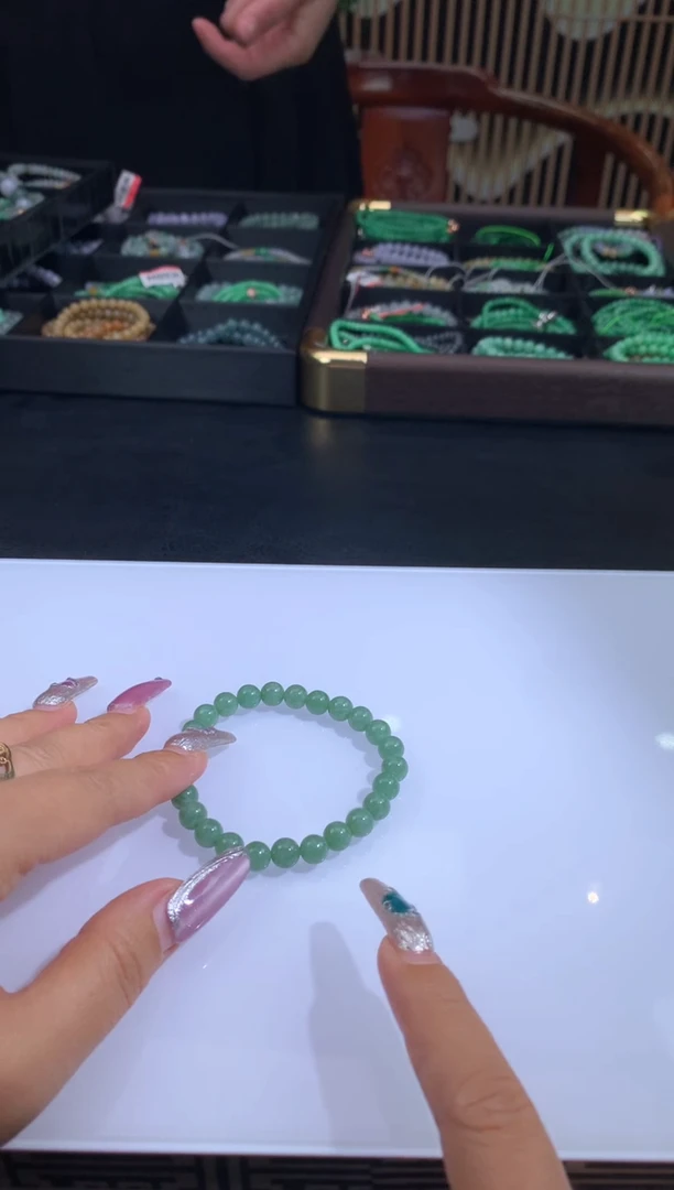 未镶嵌定制翡翠大***丶翡翠