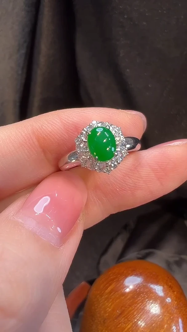 18K金镶嵌戒指翡翠L6