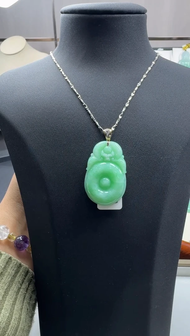 【闪购商品】翡翠颈饰18K金镶嵌YM1036-11福贝