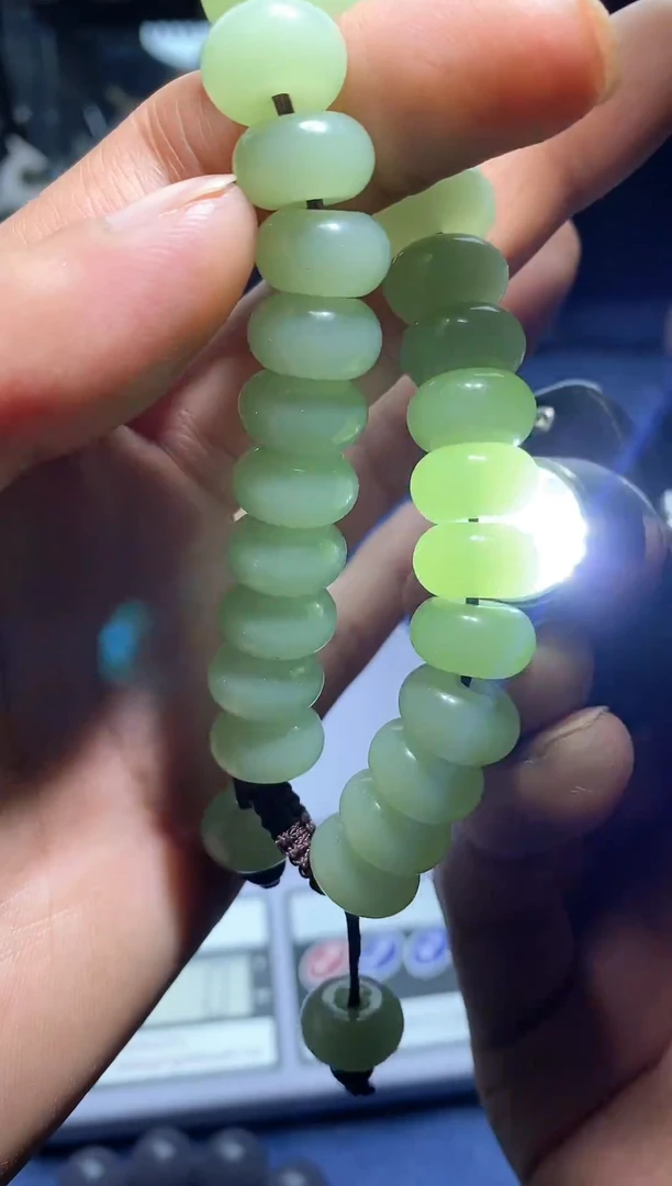 【闪购商品】和田玉颈饰未镶嵌算盘珠手串
