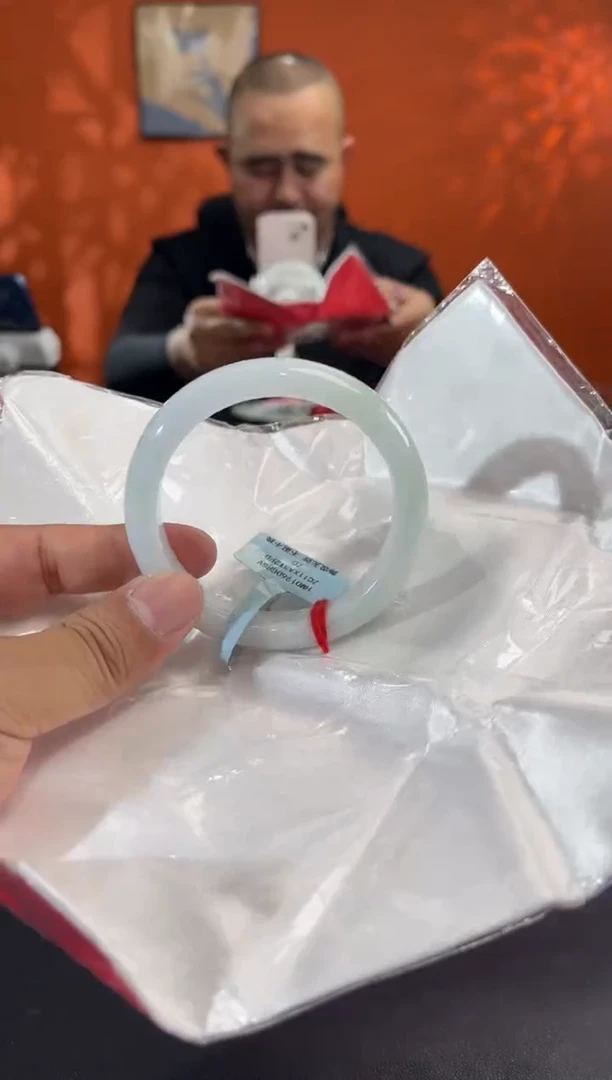 未镶嵌手镯翡翠6 58