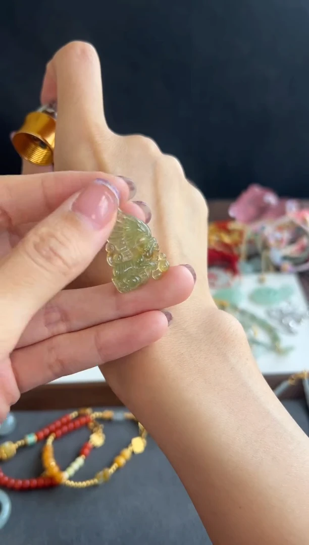 吊坠(不含链)未镶嵌翡翠208买断