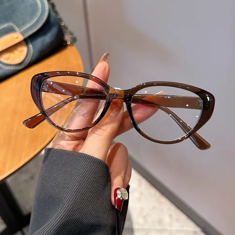 时尚老花镜猫眼款防蓝光老花镜极简风素颜显瘦女中老年人老花眼镜