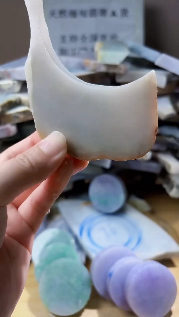 颈饰未镶嵌翡翠翡翠A货 丹 993