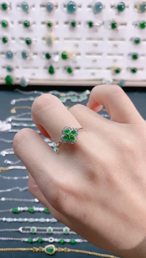 【闪购商品】翡翠戒指银S925镶嵌天然翡翠