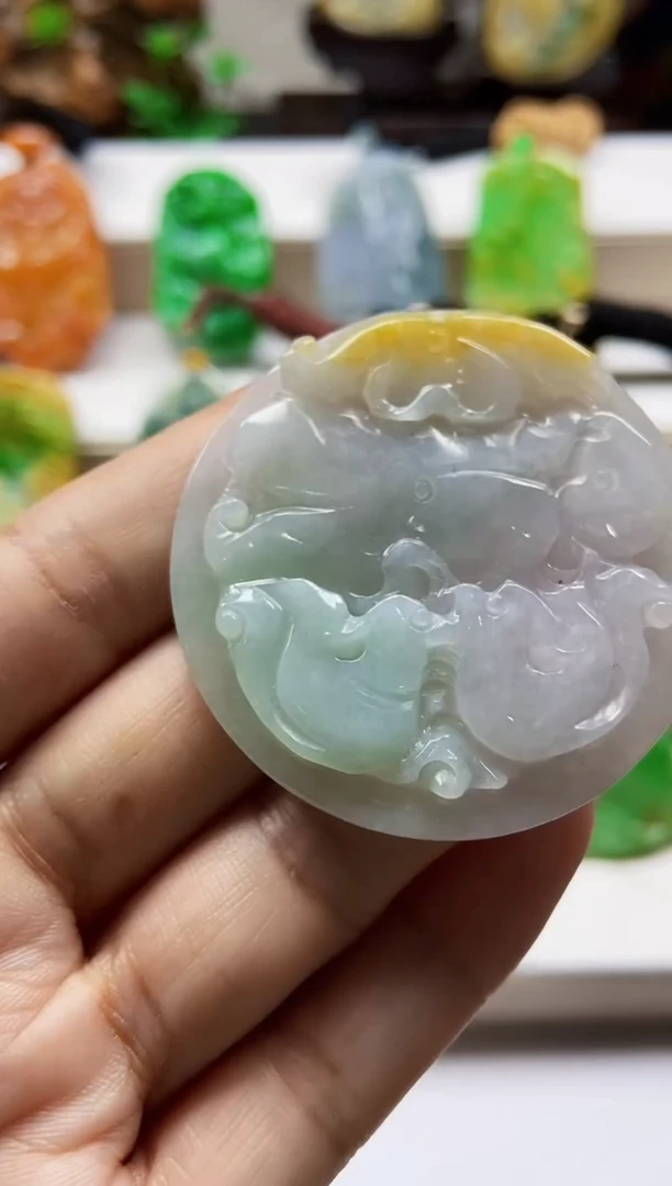 颈饰未镶嵌翡翠翡翠A货