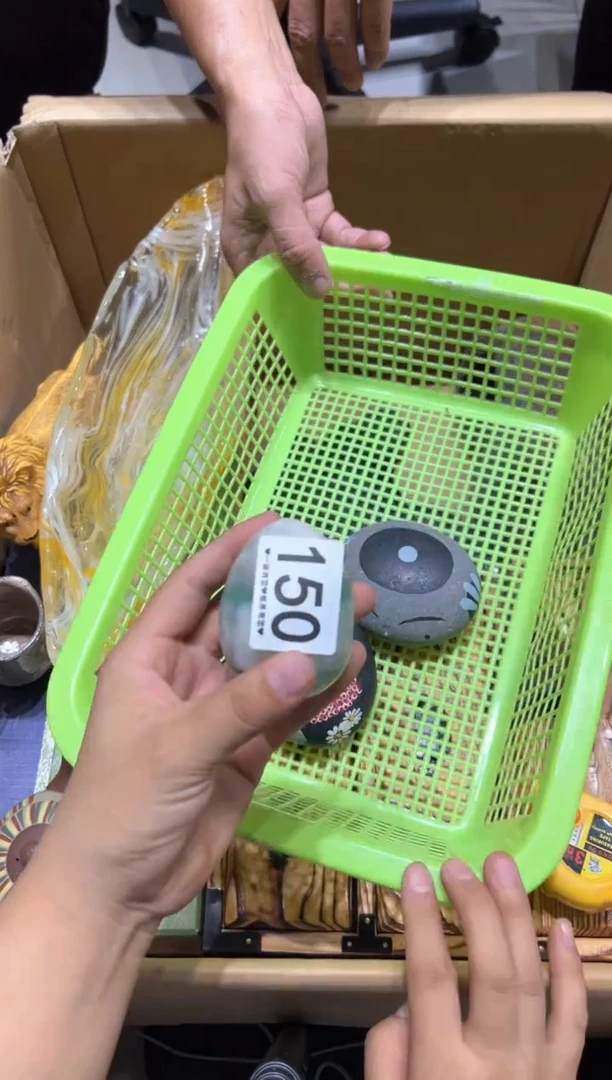 瓷片小****具150.......