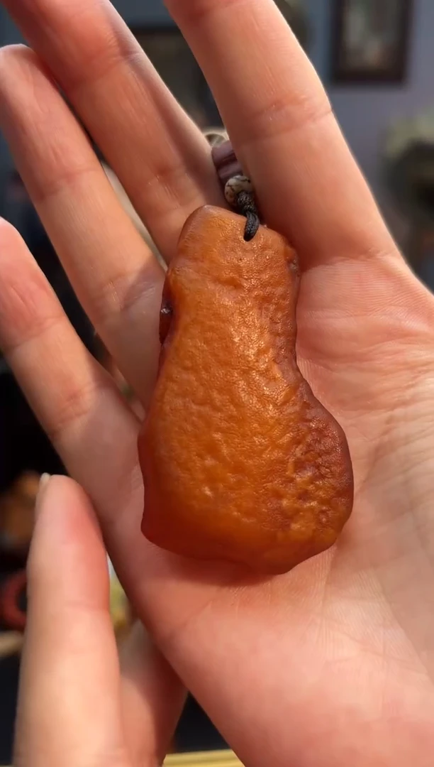 琥珀颈饰未镶嵌手把