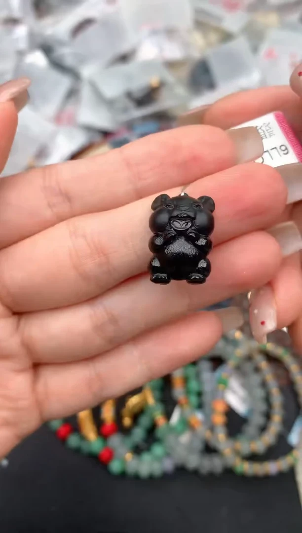 未镶嵌挂件翡翠一