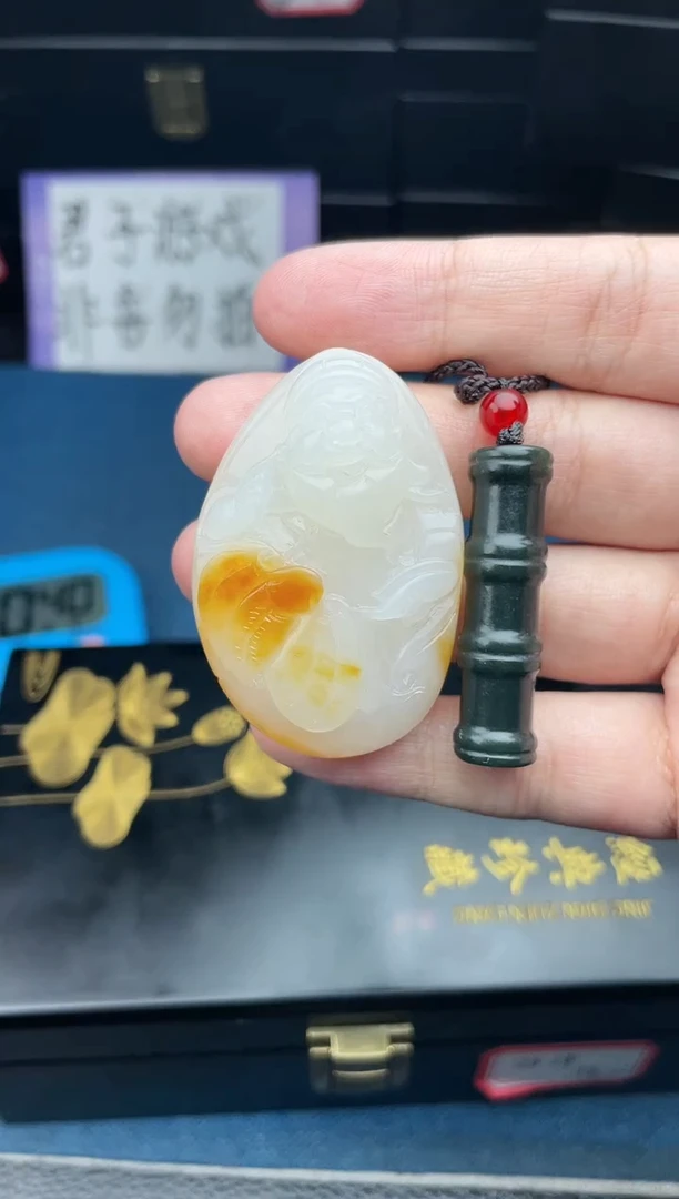 颈饰未镶嵌和田玉用****31