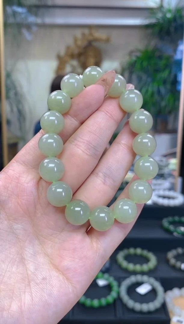 未镶嵌手串和田玉卡12