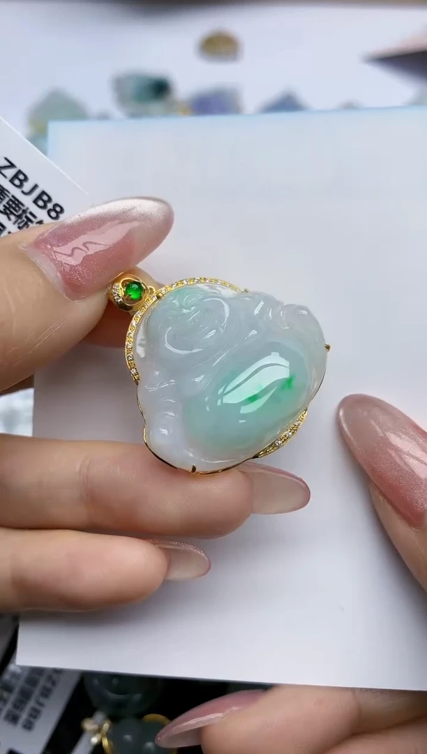 【闪购商品】翡翠挂件18K金镶嵌天然翡翠A货