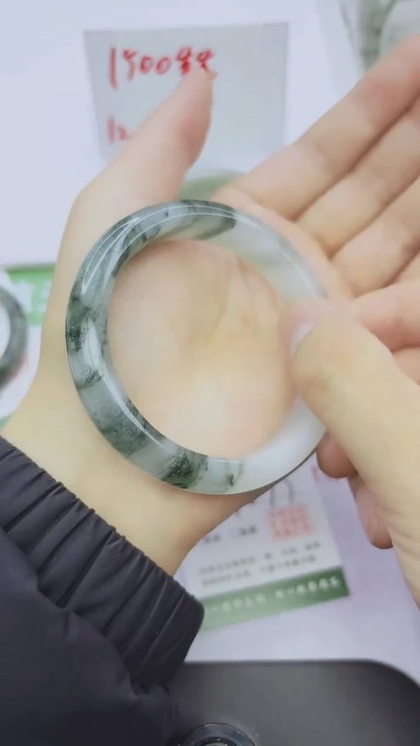 未镶嵌手镯石英质玉67-56/57