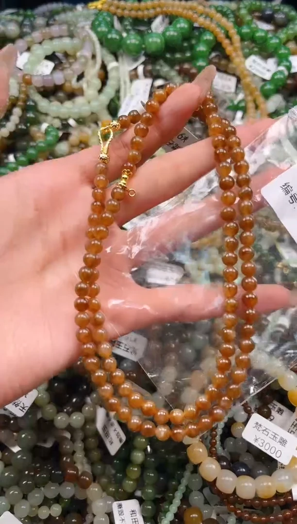 未镶嵌和田玉挂件1