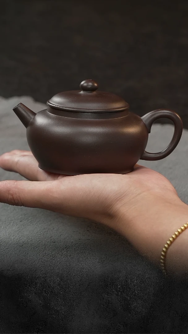 茶壶紫砂三更甄选|顾新君 逸香  深井老紫泥