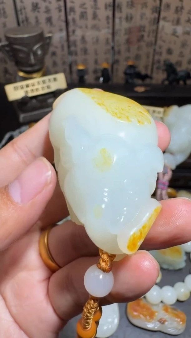 和田玉未镶嵌挂件和田玉