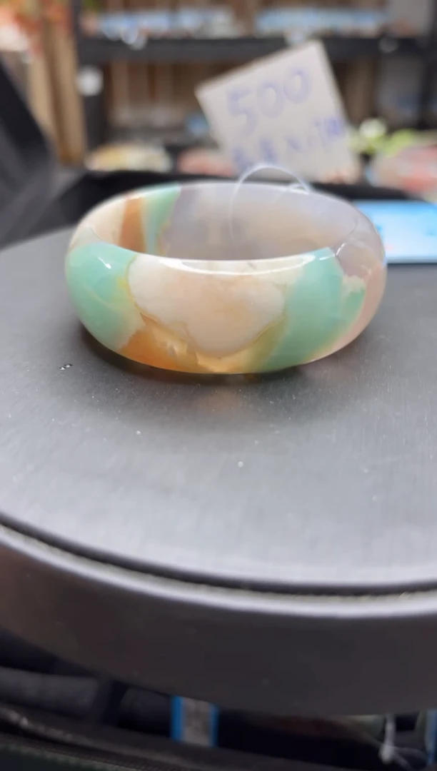 未镶嵌手镯石英质玉C94(52圈)