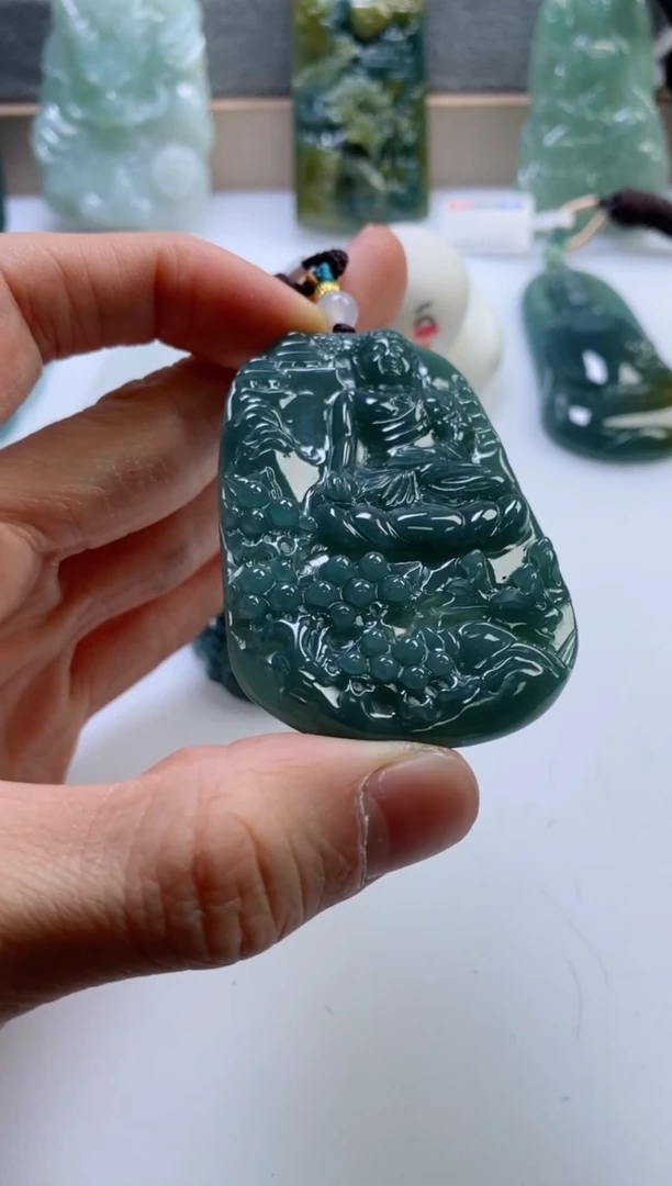 【闪购商品】翡翠挂件未镶嵌