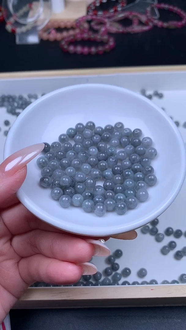 散珠翡翠冰乌鸡卡6.4MM散珠30颗