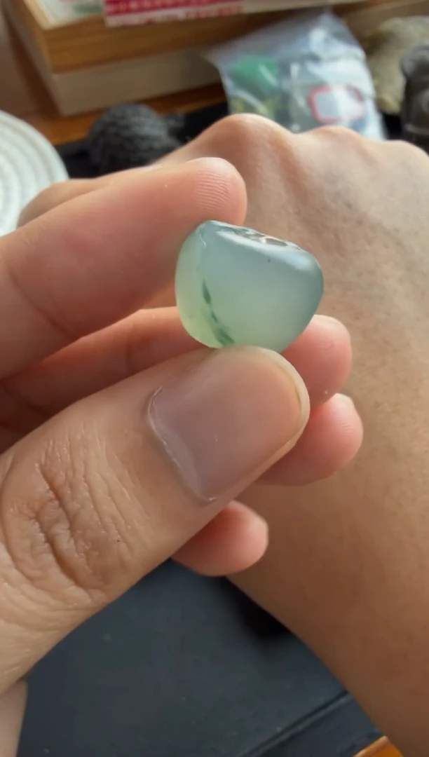 未镶嵌定制翡翠...