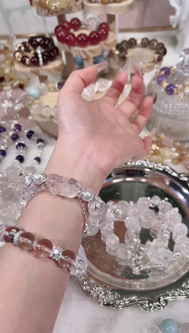 【闪购商品】水晶手链未镶嵌天然水晶默认微瑕 多样性发货发其一