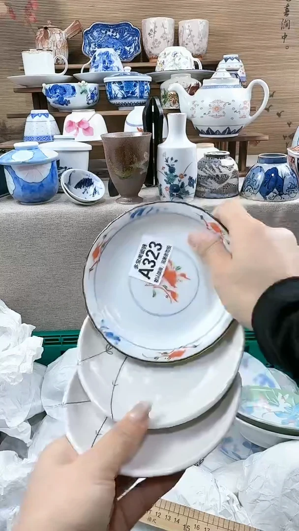 【闪购商品】瓷片多宝阁瓷器满18米包邮 A323