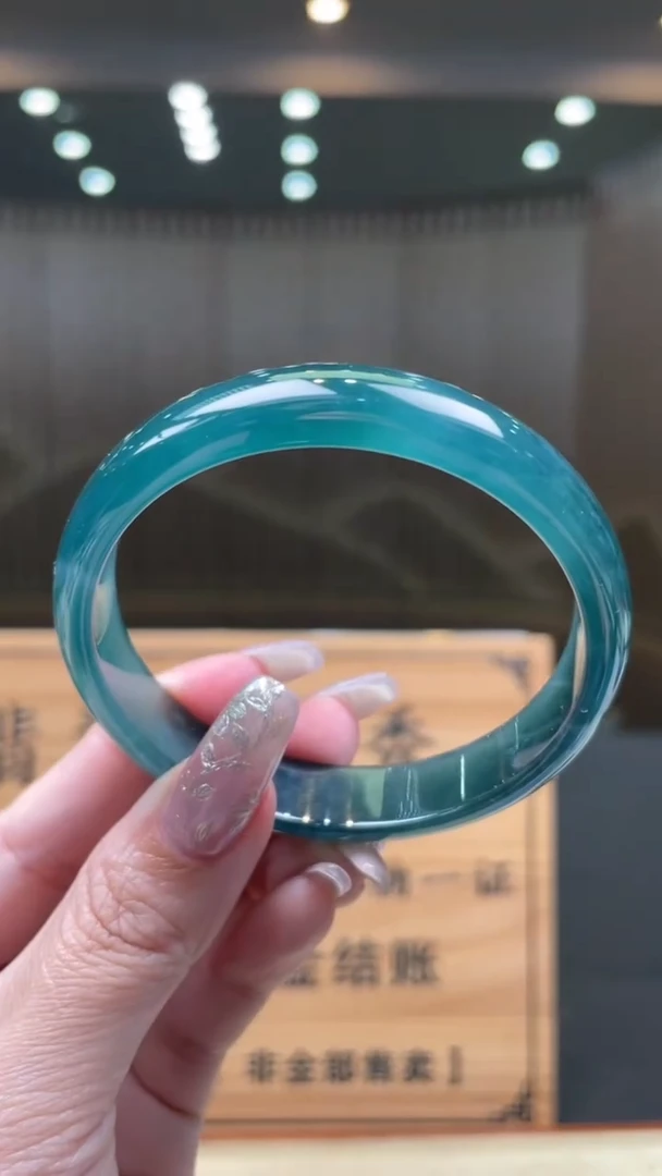 【闪购商品】翡翠手镯未镶嵌      *165