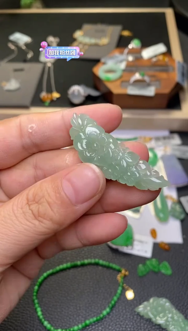 颈饰未镶嵌翡翠净货38482