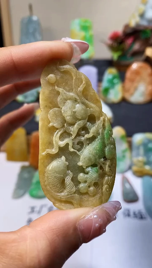 【闪购商品】定制翡翠未镶嵌A货翡翠