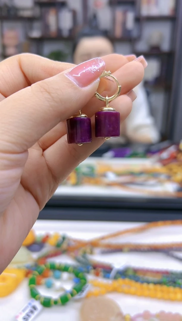 【闪购商品】苏纪石（舒俱来）耳饰14K金镶嵌E546