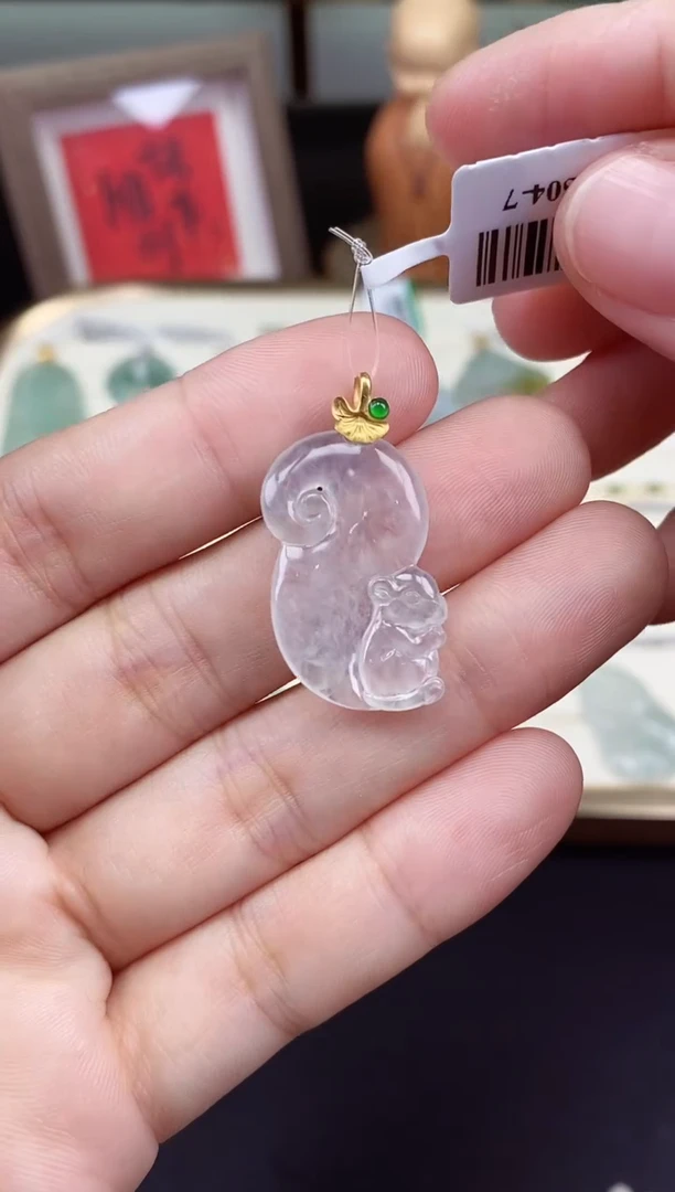 吊坠(不含链)18K金镶嵌翡翠吊坠18K金扣镶嵌@@CMT6598