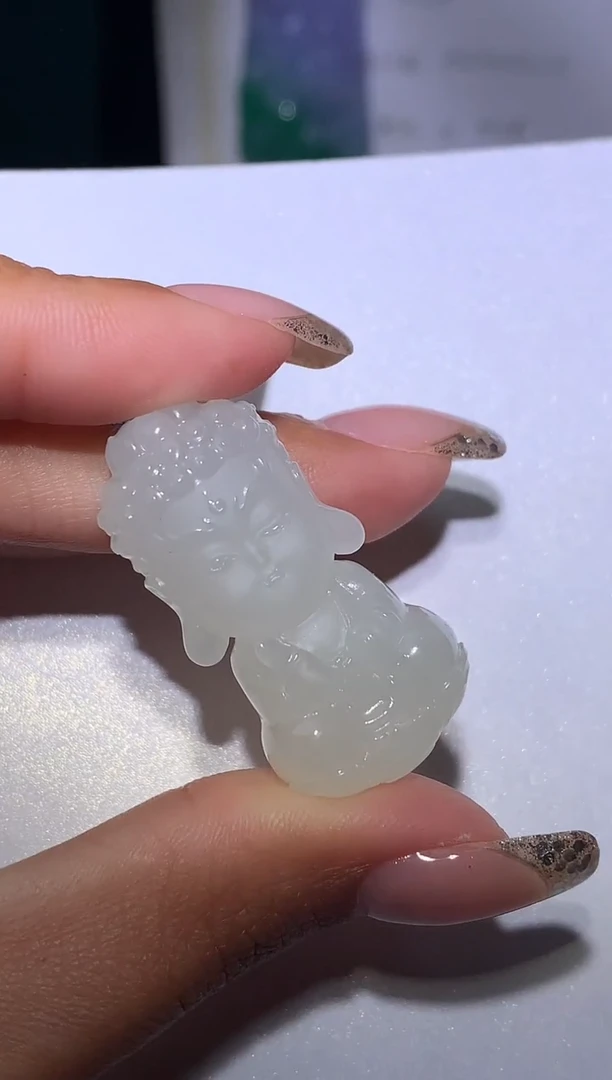 颈饰未镶嵌和田玉错****吃不动宝宝佛