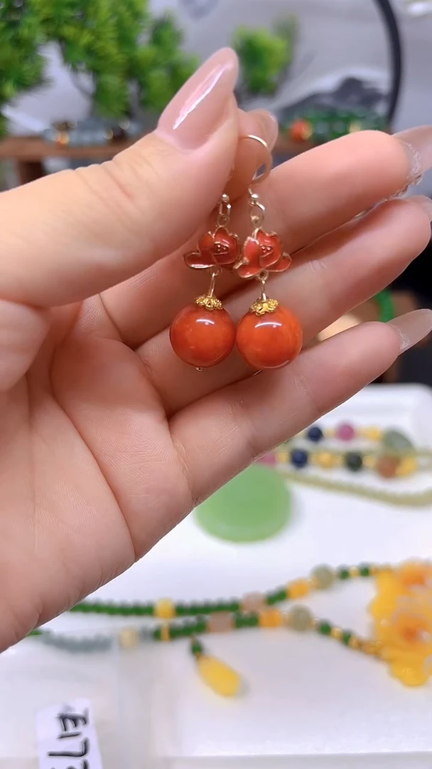 翡翠14K金镶嵌耳坠E173